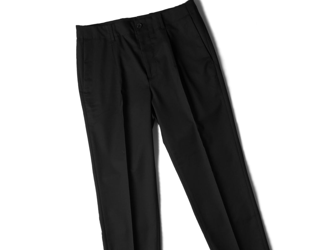 新定番スラックス「Libra(リブラ)」に新色“GENTLEMAN BLACK”が登場！