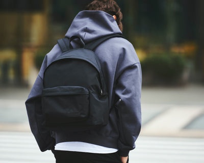 'RAMIEL' backpacks with a glamorous gimmick in the midst of simplicity
