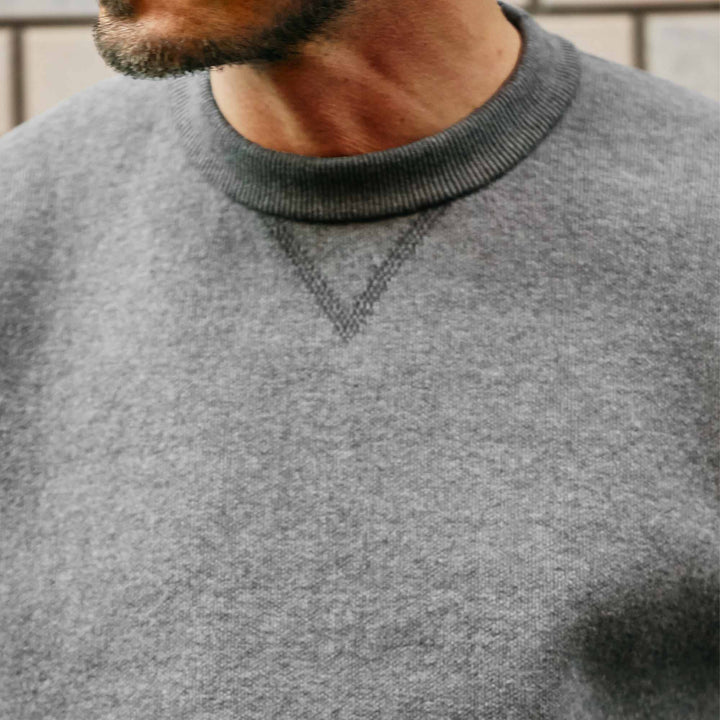 ARNOLD モデル着用カット