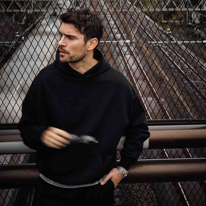 W染め短丈BIGフーディ「Gary Noir(ゲイリー ノアール)」