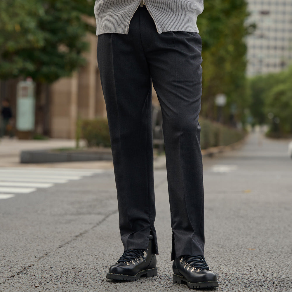 LIBRA ZIPモデル着用カット