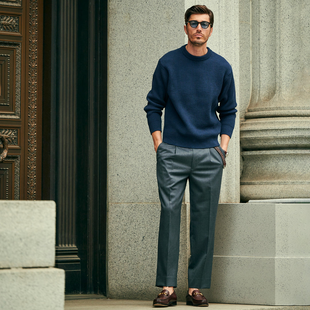 軽妙洒脱なラインを描くセミワイドスラックス「LIBRA PARIS(リブラ パリ)」