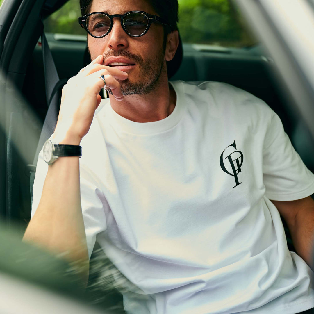 SAGA モデル着用カット