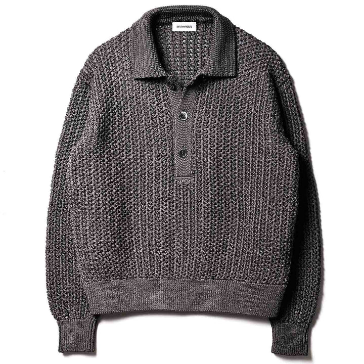 Vザク編みニットポロシャツ「SUKHNA(スクナ)」グレー　物カット