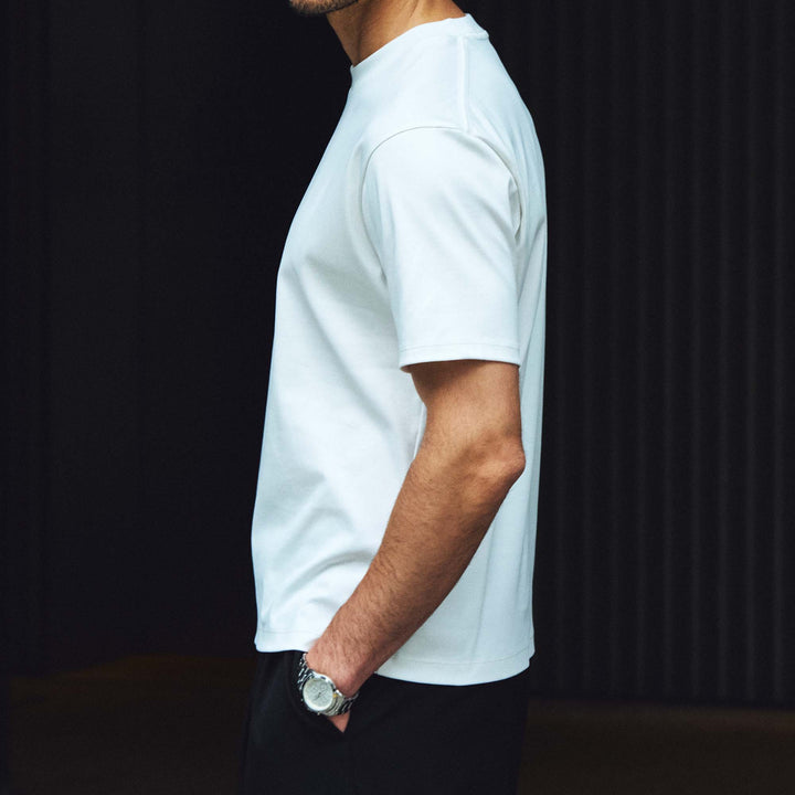 至高のドレスTシャツ「THE LEO」