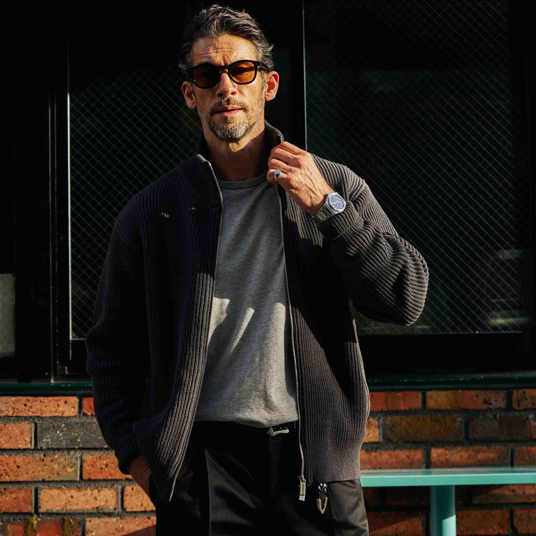 “俺たち”の都会派モダンニット「THE WOOSTER DRIVERS KNIT(ザ ウースター ドライバーズ ニット)」