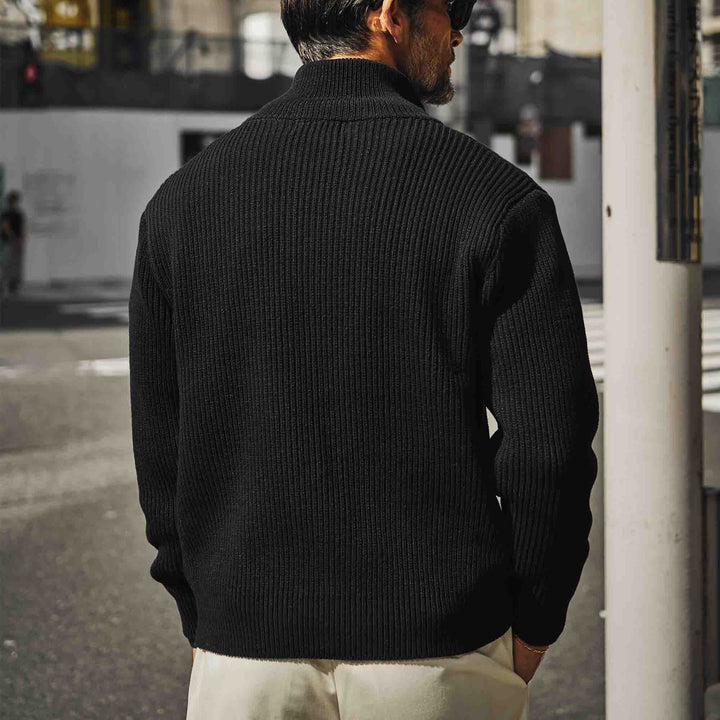 “俺たち”の都会派モダンニット「THE WOOSTER DRIVERS KNIT(ザ ウースター ドライバーズ ニット)」