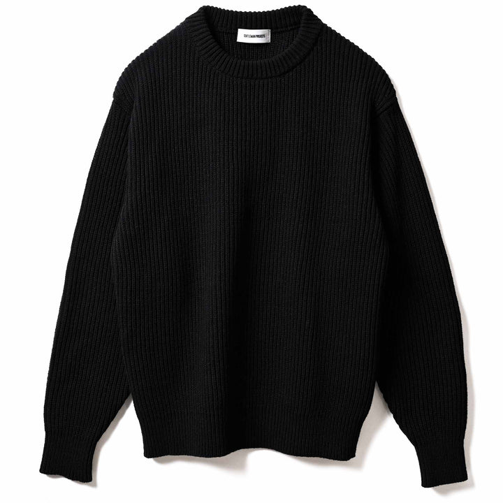 “俺たち”の都会派モダンニット「THE WOOSTER SWEATER(ザ ウースター セーター)」