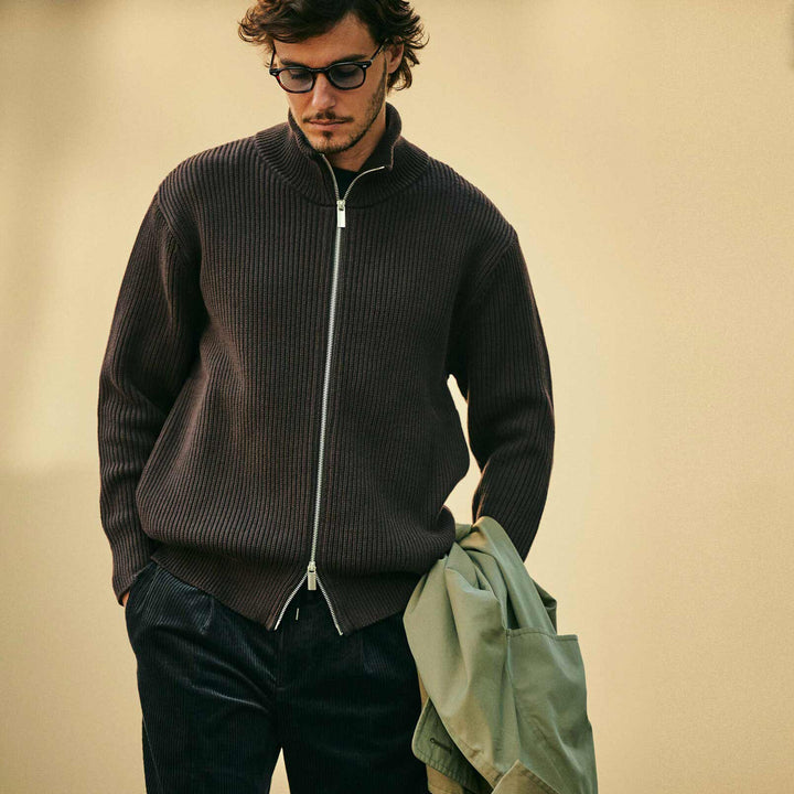 THE WOOSTER DRIVERS KNIT モデル着用カット