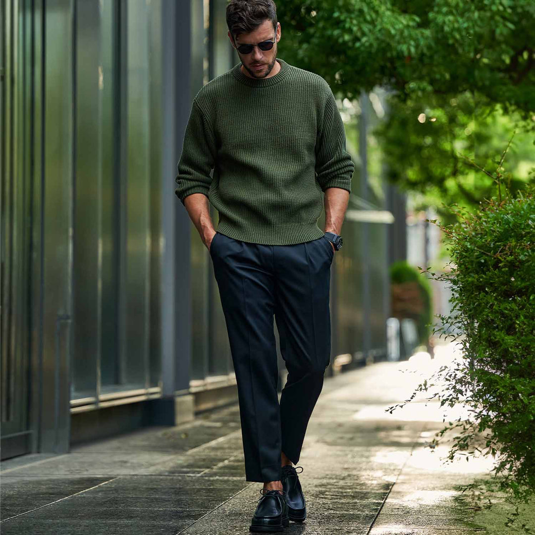 大人ON/OFF スラックス「LIBRA MILANO(リブラ ミラノ)」着用モデルカット