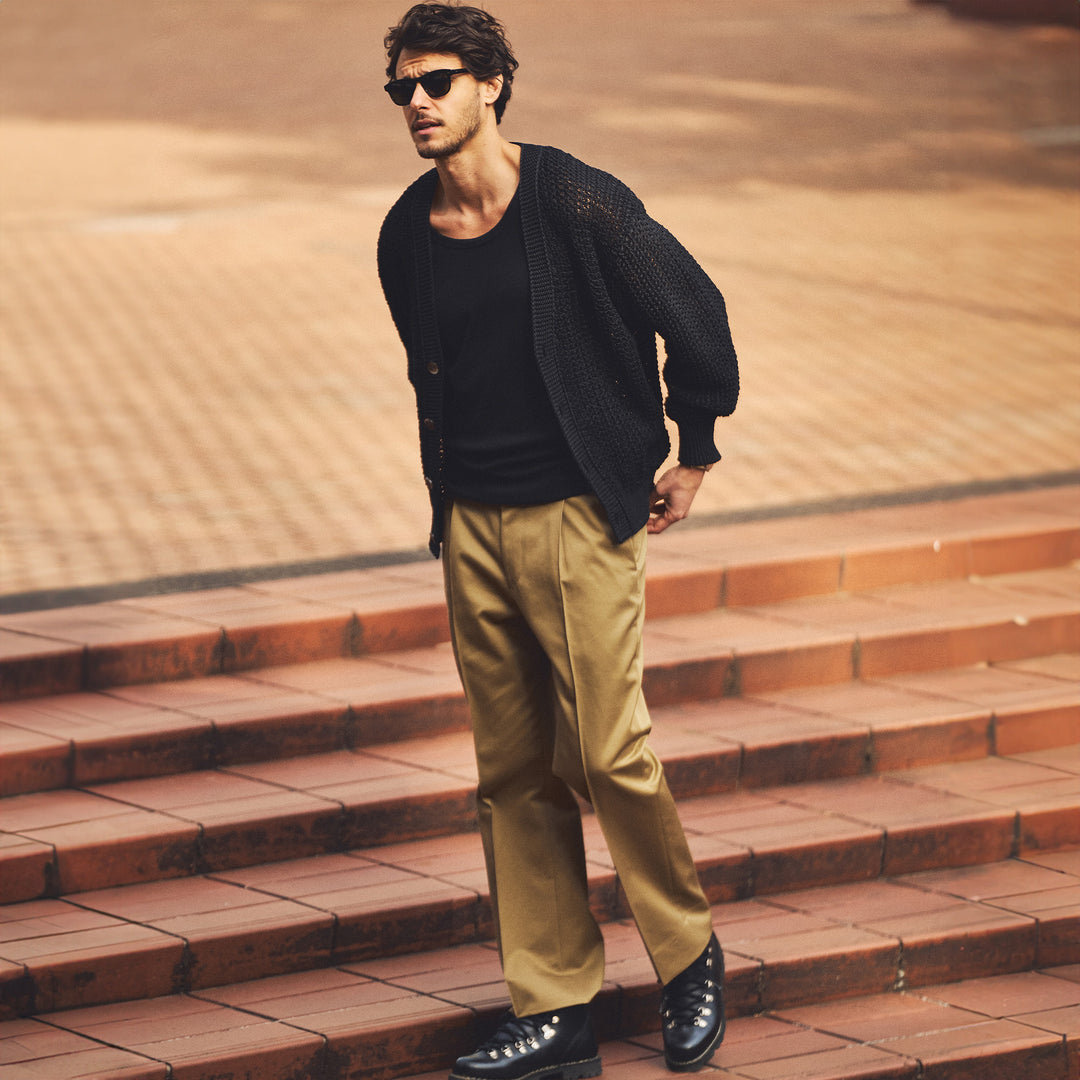 ザク編みカーディガン「ZEN(ゼン)」ブラック　着用モデル