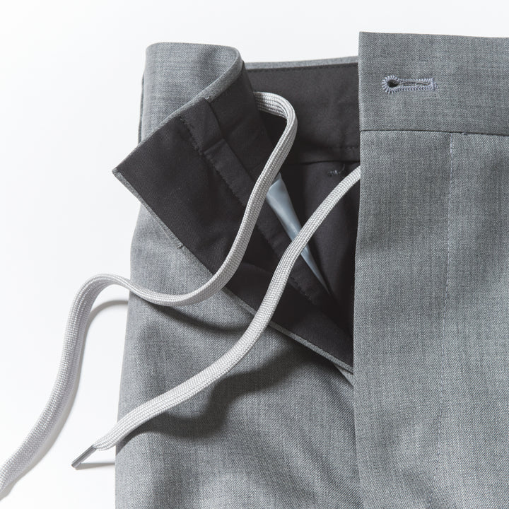 優雅な日常を演出！ON/OFF スラックス 「LIBRA MILANO SUPERIOR(リブラ ミラノ スペリオール)」