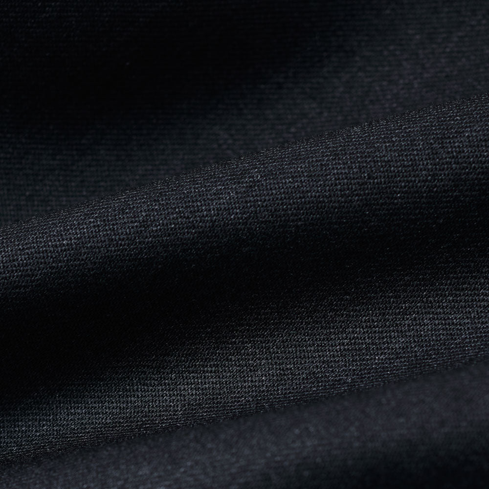 軽妙洒脱なラインを描くセミワイドスラックス「LIBRA PARIS(リブラ パリ)」