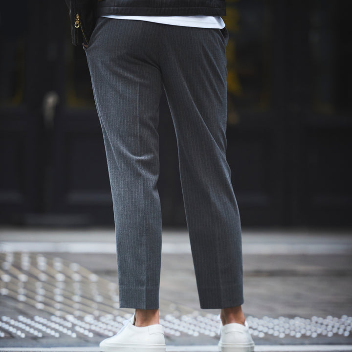 品良き"強印象"と“イージーケア"を両立「LIBRA FRANCIA PIN STRIPE(リブラ フランシア ピン ストライプ)」